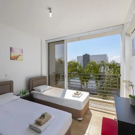 Villa Crystal Blue 14